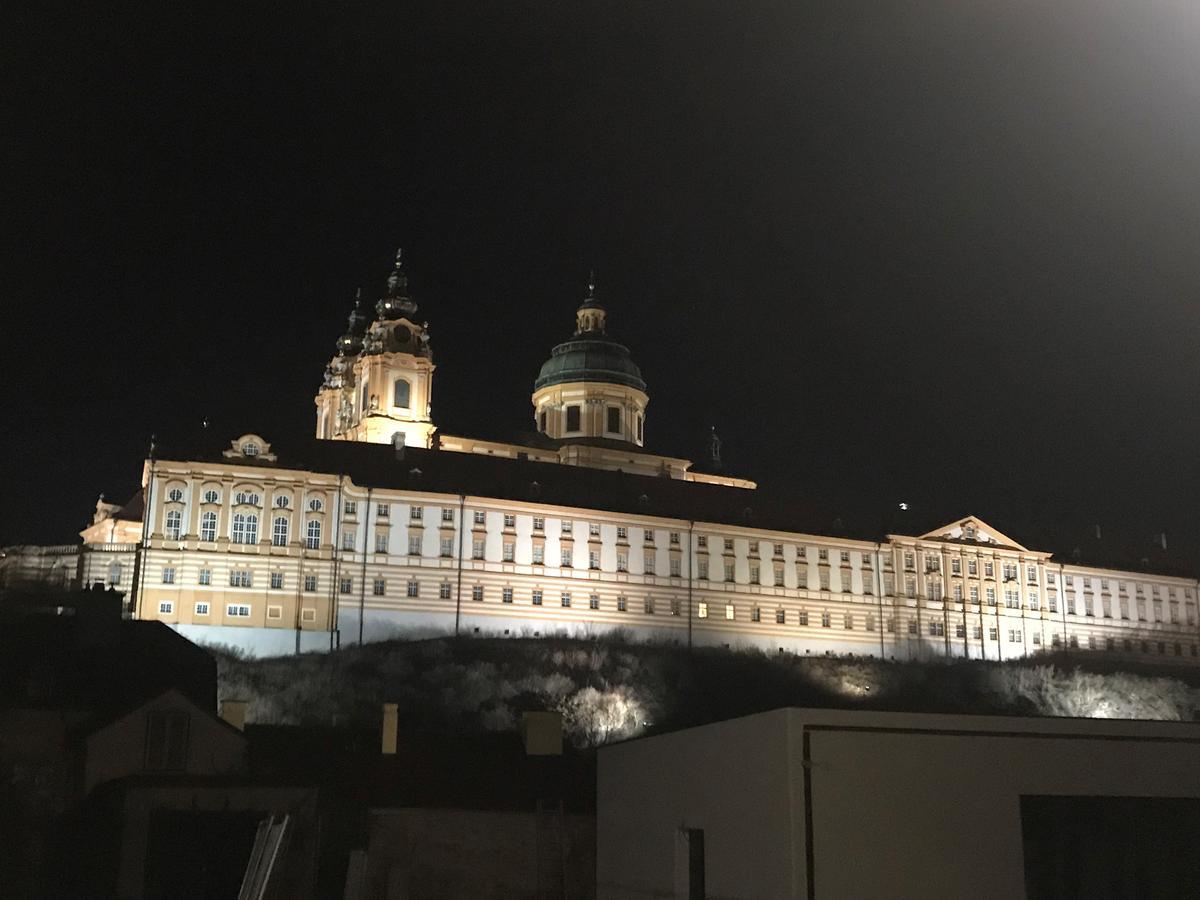Pension Babenberger Melk Exterior photo
